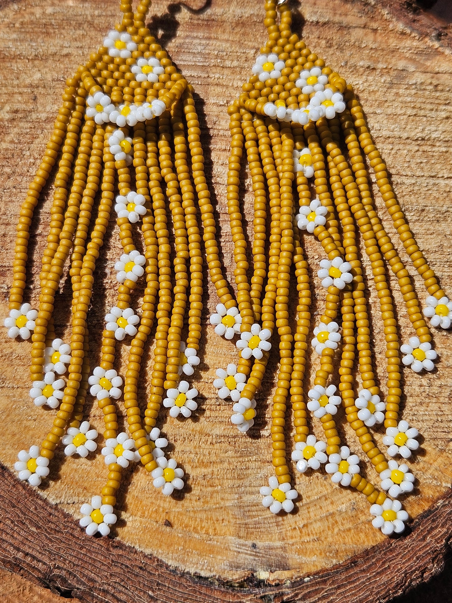 Mustard daisy earrings