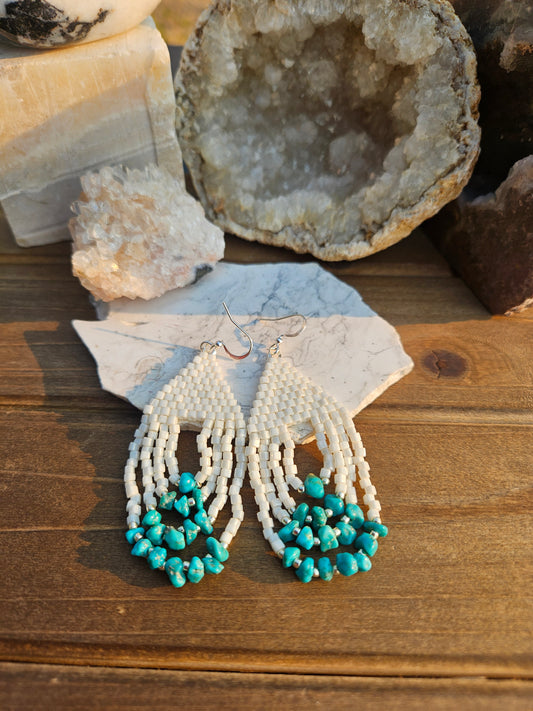 Light Cream w/Turquoise
