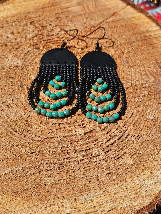 Small rounded earrings